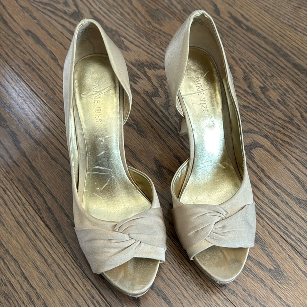 Nine West satin heel